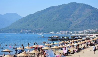 Deprem ve seçim belirsizliği turizme sekte vurdu: Oteller can çekişiyor