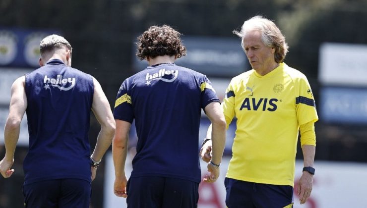 Fenerbahçe’de taşları yerinden oynatacak 2 maç