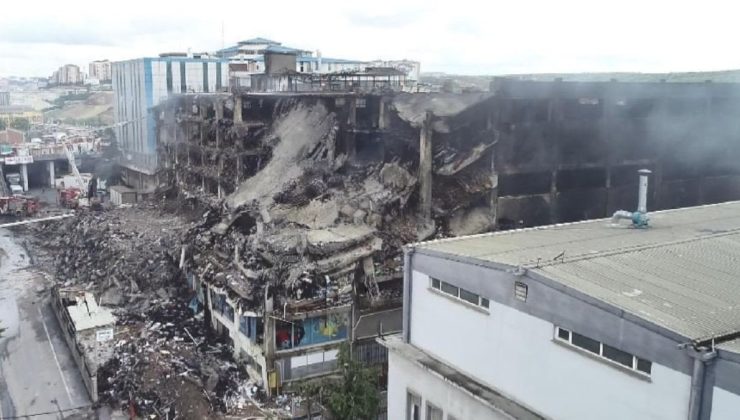 İstanbul’daki fabrika yangını 4. gününde: Ekipler arama yaptı