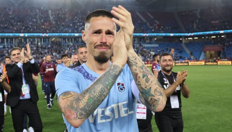 Marek Hamsik’in son dansı ağlattı