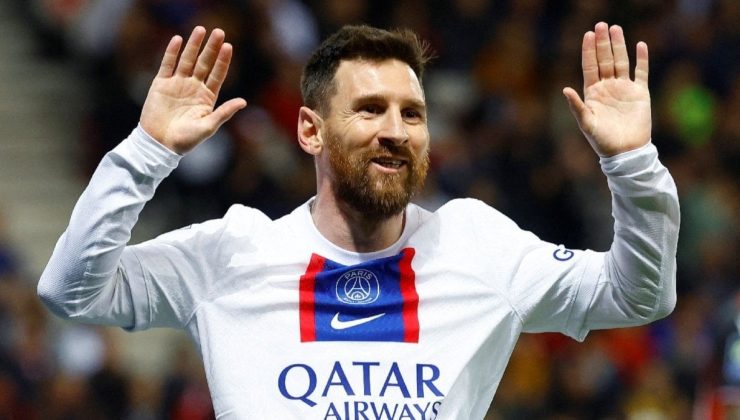 Messi gider tersine!