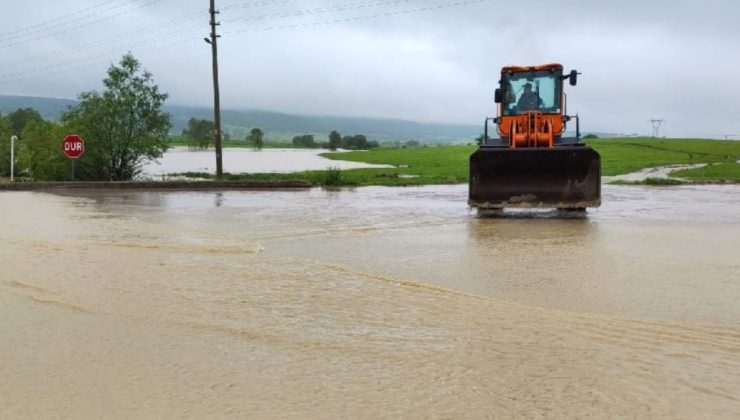 Samsun ve Ordu’da taşımalı eğitime yağış ortası