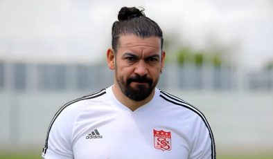 Servet Çetin resmen Sivasspor’un teknik direktörü oldu