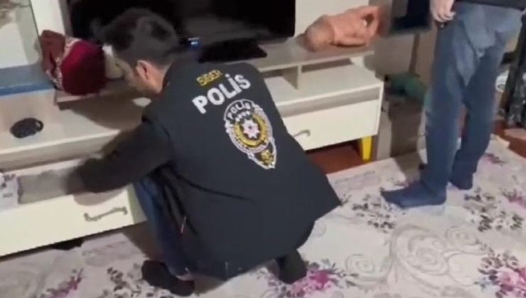 Silah zoruyla bahis oynatan çeteye polis baskını