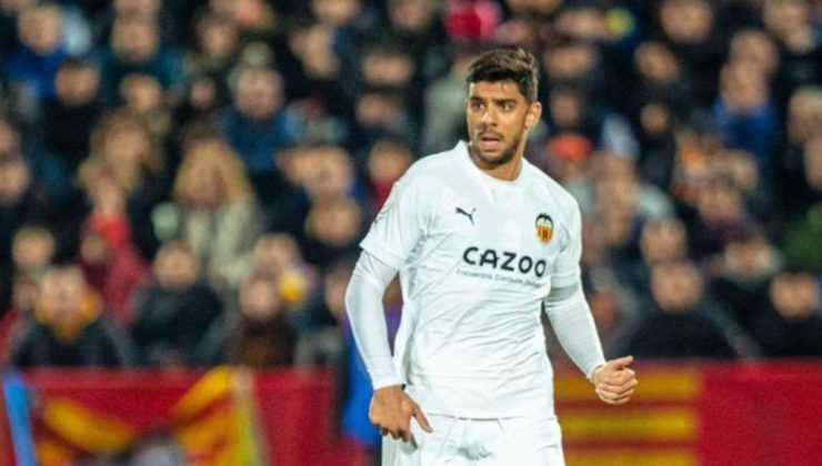 Valencia, Cenk Özkacar’ı açıkladı!