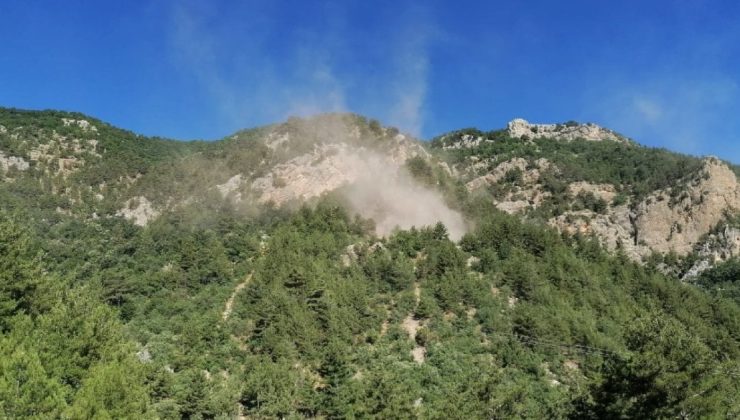 Adana’da deprem anı böyle görüntülendi: Ortalık toz duman