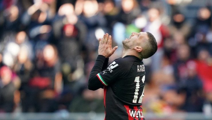 Beşiktaş, Ante Rebic transferi için harekete geçti: Domagoj Vida’dan referans