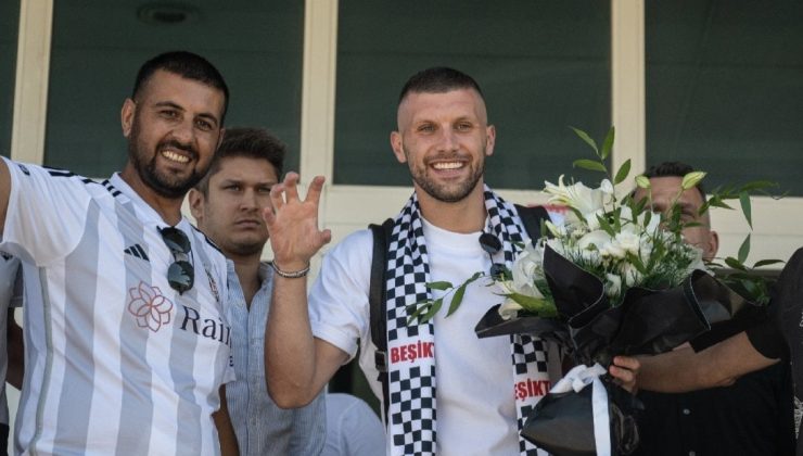 Beşiktaş, Ante Rebic’i KAP’a bildirdi