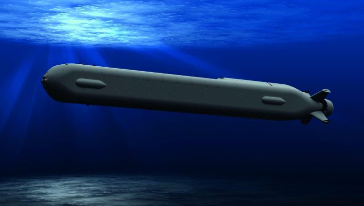 Boeing’in en yeni denizaltısı ilk kez denizde görüntülendi