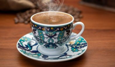 Dikkat çekici araştırma: Kahve mi önemli kafein mi?