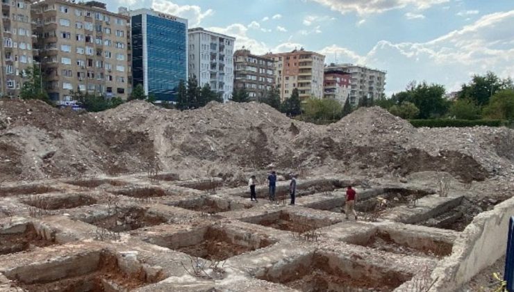 Diyarbakır’da depremde yıkılan binalar için hazırlanan yeni bilirkişi raporu tamamlandı