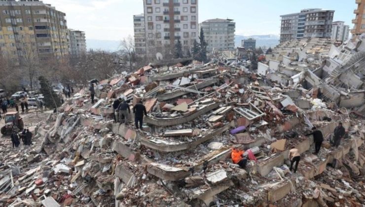 Erdoğan: Depremin ülke ekonomisine maliyeti 104 milyar dolar