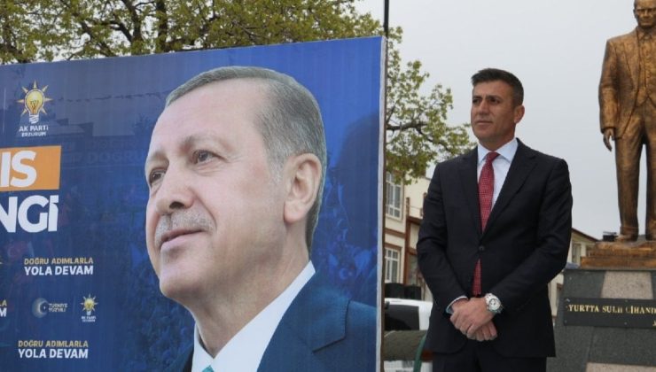 Erzurum Hınıs Belediye başkanı Erdoğan Eren hayatını kaybetti
