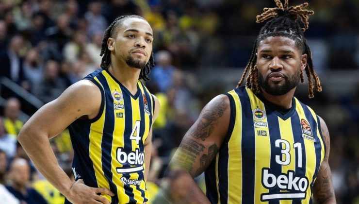 Fenerbahçe Beko, Devin Booker ve Carsen Edwards ile yollarını ayırdı