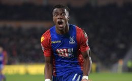 Fenerbahçe’nin transfer hedefi Wilfried Zaha’nın geleceği belirsiz