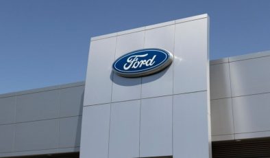 Ford elektrikli araç üretimini yavaşlatma kararı aldı