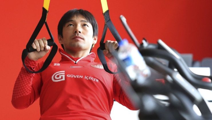 Fraport TAV Antalyaspor, Shoya Nakajima ile yollarını ayırdı