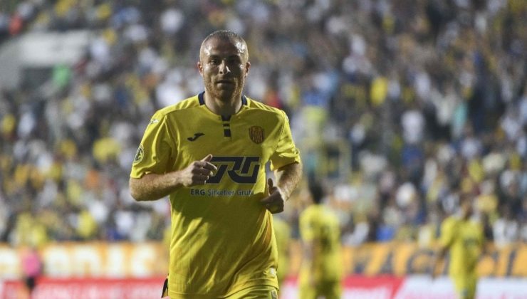 Göztepe, Süper Lig hedefi için Gökhan Töre ile temasa geçti