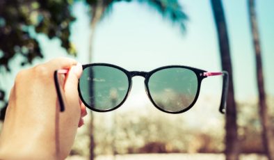 Güneş gözlüğü kullanmamak “kornea yanığı” yaratabilir