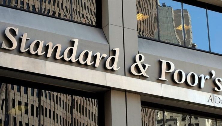 S&P’den Türkiye’ye yüksek enflasyon ve oynak döviz kuru uyarısı