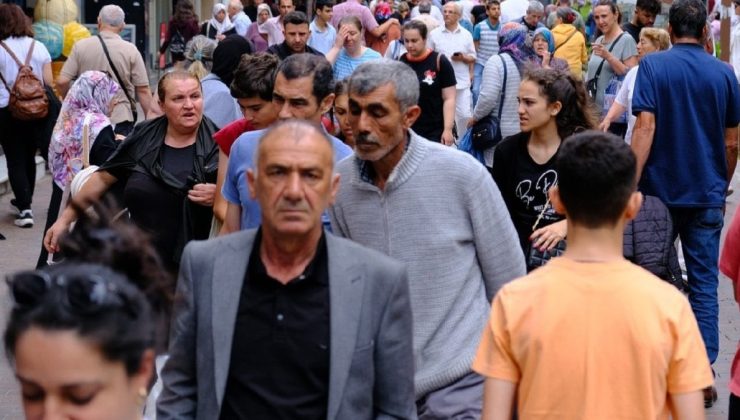 Yüzde 25 zam kararı emeklileri isyan ettirdi