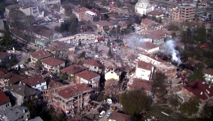 17 Ağustos 1999 Marmara depremi: Neler yaşandı, kaç kişi hayatını kaybetti?