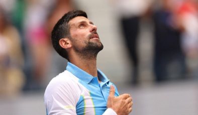 ABD Açık’ta Djokovic 3. tura yükseldi, Tsitsipas elendi