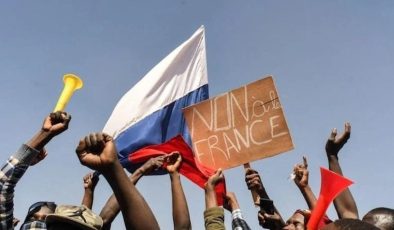 Burkina Faso’daki Fransız imtiyazları sona eriyor