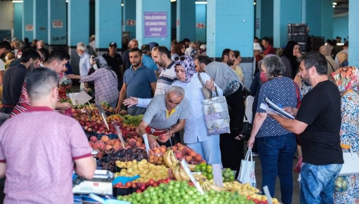 Emeklinin geldiği nokta: İnsansın canın istiyor, tek tek vermiyorlar