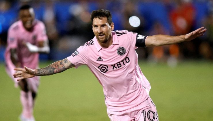 Inter Miami, Messi’nin iki gol attığı maçta çeyrek finale yükseldi