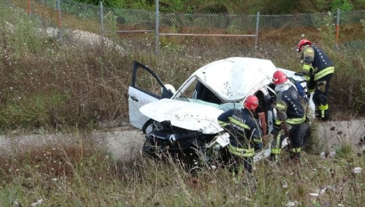 Trafik kazası aileyi parçaladı: 2 ölü 2 yaralı