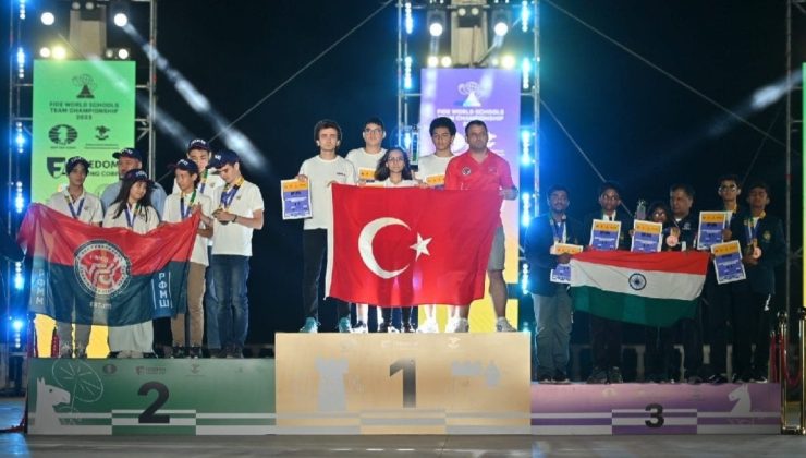 Türkiye, Dünya Okullar Satranç Şampiyonası’nda şampiyon oldu