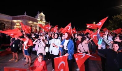 Filenin Sultanları, Türkiye’yi sokağa döktü