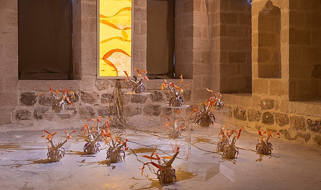 Bor Sanat'ın katkılarıyla Mardin Bienali'nde düzenlenen   “Invited: Müşterek/ Unified" sergisi ilgi topladı