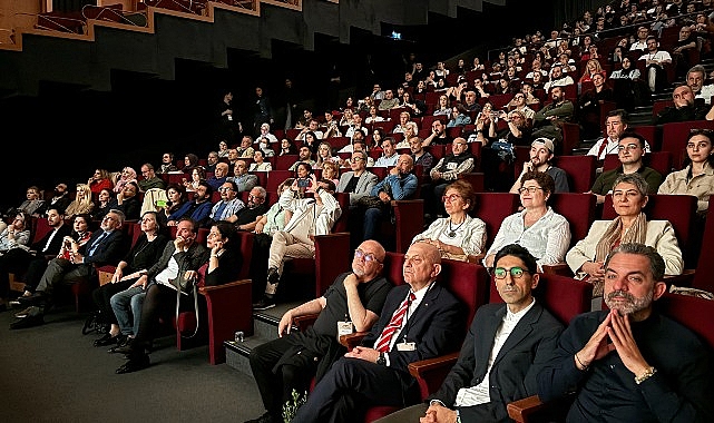 İstinye Üniversitesi'nin düzenlediği “Sinema ve Yapay Zekâ” etkinliğine yoğun ilgi